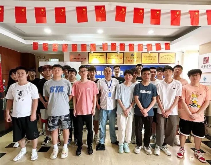 近期結(jié)班留影 | 百尺竿頭，更進(jìn)一步，加